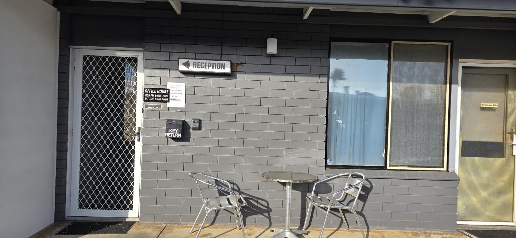 Admella Motel Портланд Екстериор снимка